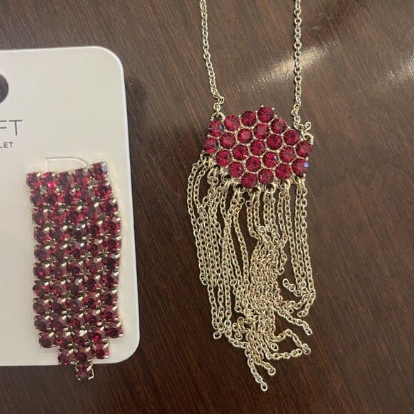Loft Outlet Necklace Earrings Set NEW Red Rhinestones Holiday Christmas Party - Picture 3 of 6